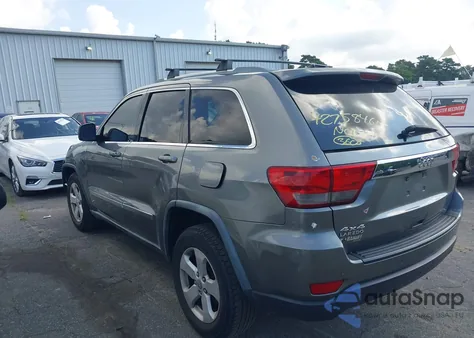 2011 Jeep Grand Cherokee Laredo from USA, damaged, VIN 1J4RR4GG7BC736694